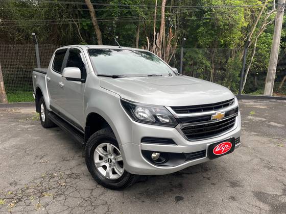 CHEVROLET S10 2.8 LT 4X4 CD 16V TURBO DIESEL 4P MANUAL CHEVROLET S10 2.8 LT 4X4 CD 16V TURBO DIESEL 4P MANUAL